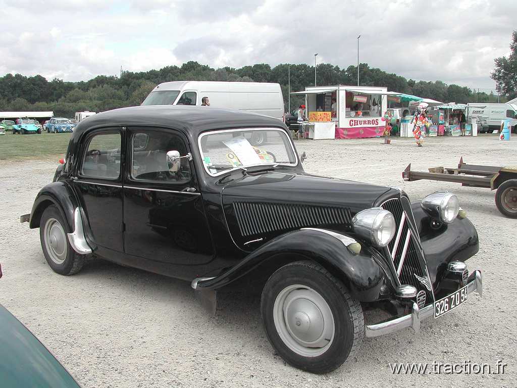 2014_Madine (60).JPG - 29ème Retro Meus'Auto au Lac de Madine, Citroen Traction 11BL